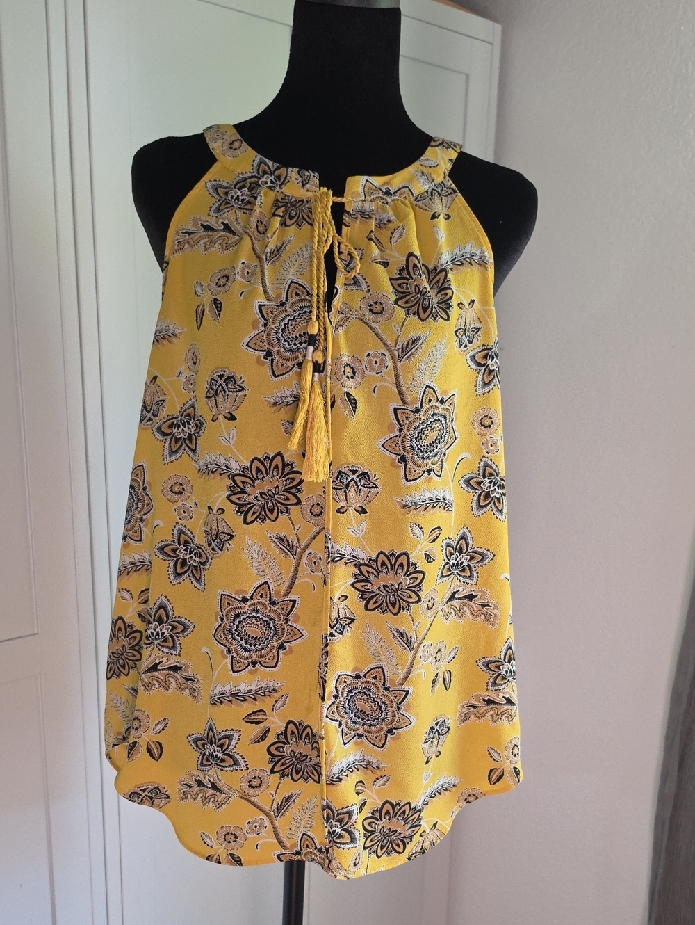 Rose & Olive Yellow Paisley Print Halter Top - Picture 2 of 7